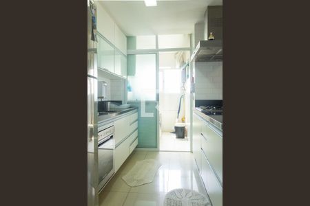 Apartamento à venda com 74m², 2 quartos e 2 vagasCozinha