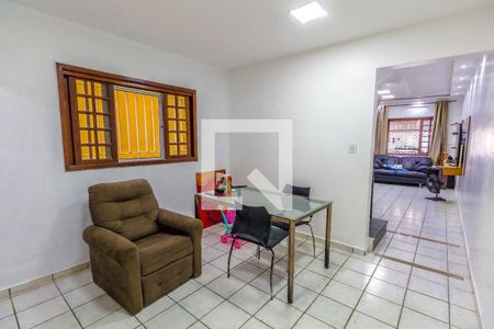 Sala de Jantar de casa para alugar com 3 quartos, 140m² em Canto do Forte, Praia Grande