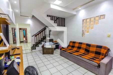 Sala de casa para alugar com 3 quartos, 140m² em Canto do Forte, Praia Grande