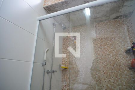 Banheiro de casa à venda com 2 quartos, 150m² em Sarandi, Porto Alegre