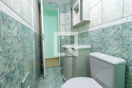 Banheiro Social de apartamento para alugar com 2 quartos, 55m² em Campo Comprido, Curitiba