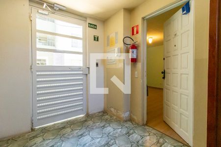 Cozinha e Área de Serviço de apartamento para alugar com 2 quartos, 55m² em Campo Comprido, Curitiba