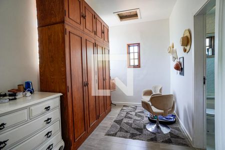 Casa de condomínio à venda com 220m², 4 quartos e 2 vagas Casa de condomínio à venda com 220m², 4 quartos e 2 vagasQuarto 3