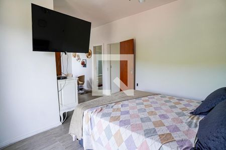 Casa de condomínio à venda com 220m², 4 quartos e 2 vagas Casa de condomínio à venda com 220m², 4 quartos e 2 vagasQuarto 3