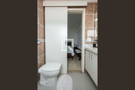 Apartamento à venda com 130m², 3 quartos e 2 vagasBanheiro da Suíte 1