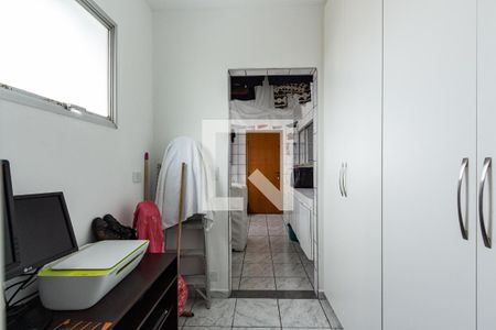 Apartamento à venda com 130m², 3 quartos e 2 vagasQuarto de Serviço