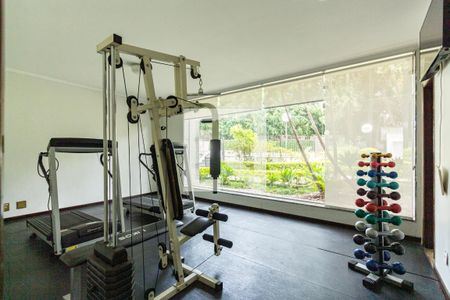 Apartamento à venda com 130m², 3 quartos e 2 vagasAcademia