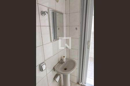 Apartamento para alugar com 80m², 2 quartos e 1 vaga Apartamento para alugar com 80m², 2 quartos e 1 vagaBanheiro de Serviço