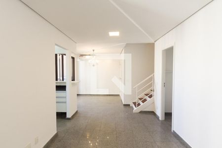 Apartamento para alugar em Indianópolis