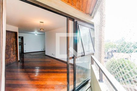 Apartamento para alugar com 3 quartos, 118m² em Jardim Novo Santo Amaro, São Paulo