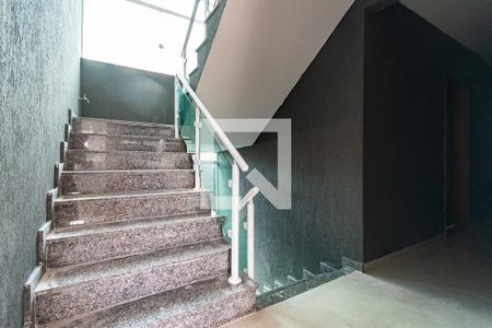 Apartamento para alugar com 39m², 1 quarto e sem vagaEscada de acesso 