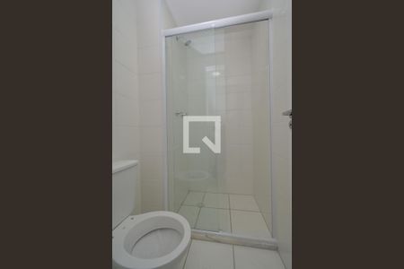 Banheiro de apartamento para alugar com 2 quartos, 55m² em Vila Galvão, Guarulhos