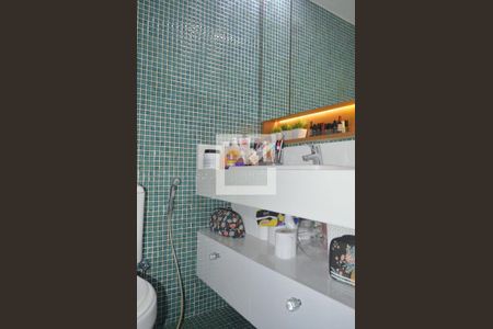 Apartamento à venda com 167m², 3 quartos e 2 vagasBanheiro da Suíte