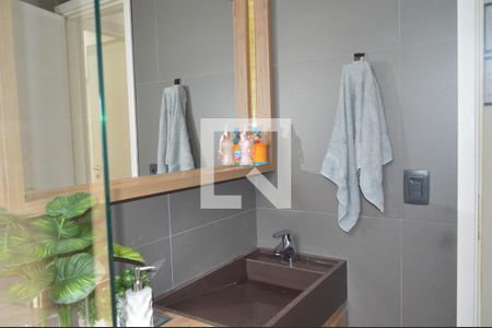 Apartamento à venda com 167m², 3 quartos e 2 vagasBanheiro do Quarto 2