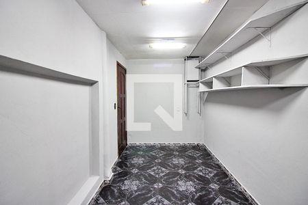 Casa à venda com 193m², 4 quartos e 1 vagaGaragem