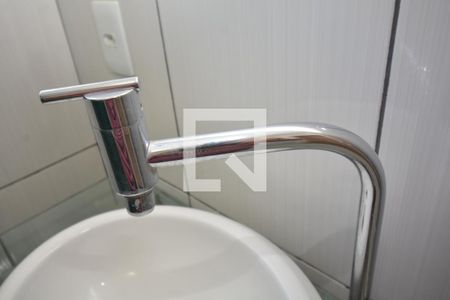 Casa à venda com 110m², 2 quartos e sem vagaBanheiro- Torneira