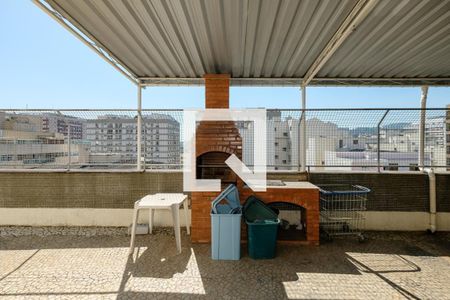 Apartamento à venda com 120m², 3 quartos e sem vagaÁrea comum