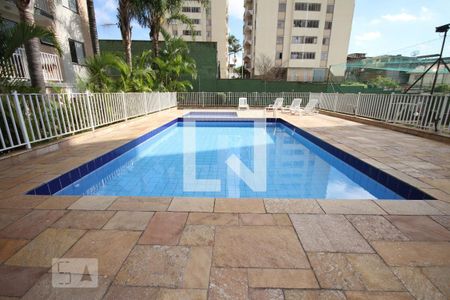 Apartamento à venda com 98m², 2 quartos e 2 vagas Apartamento à venda com 98m², 2 quartos e 2 vagasPiscina