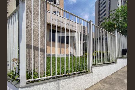 Apartamento à venda com 98m², 2 quartos e 2 vagas Apartamento à venda com 98m², 2 quartos e 2 vagasFachada