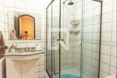 Casa à venda com 264m², 3 quartos e 1 vagaBanheiro da Suíte