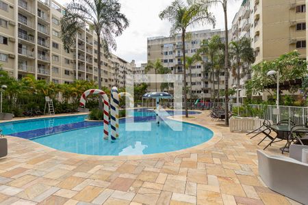 Apartamento à venda com 59m², 2 quartos e 1 vaga Apartamento à venda com 59m², 2 quartos e 1 vagaÁrea comum - Piscina