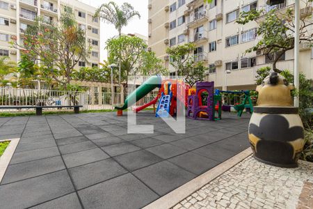 Apartamento à venda com 59m², 2 quartos e 1 vaga Apartamento à venda com 59m², 2 quartos e 1 vagaÁrea comum - Playground