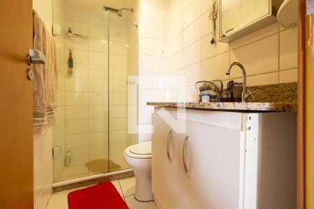 Apartamento à venda com 59m², 2 quartos e 1 vaga Apartamento à venda com 59m², 2 quartos e 1 vagaDetalhe do Banheiro da Suíte