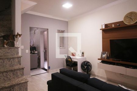Casa de Condomínio para alugar com 2 quartos, 81m² em Vila Vitório Mazzei, São Paulo