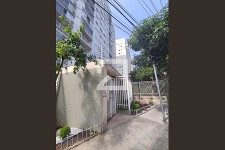 Apartamento para alugar com 64m², 3 quartos e 1 vaga