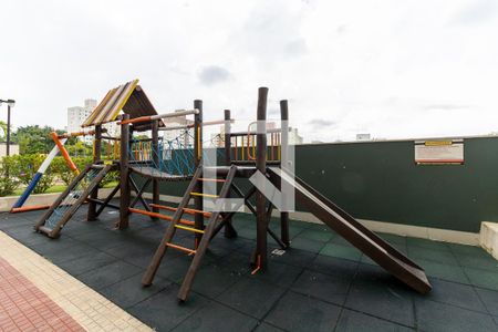 Apartamento para alugar com 64m², 3 quartos e 1 vaga Apartamento para alugar com 64m², 3 quartos e 1 vagaPlayground