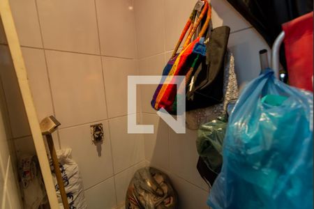 Apartamento à venda com 70m², 2 quartos e 1 vagaBanheiro de Serviço