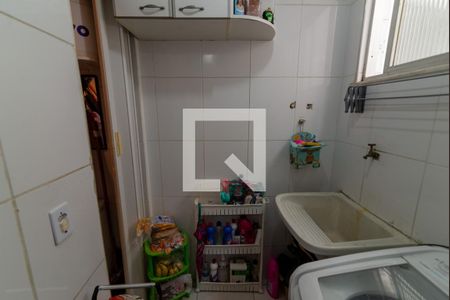 Apartamento à venda com 70m², 2 quartos e 1 vagaÁrea de Serviço