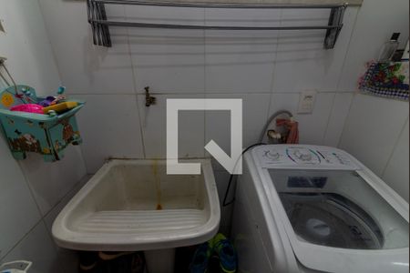 Apartamento à venda com 70m², 2 quartos e 1 vagaÁrea de Serviço