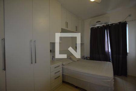 Quarto 1 Suíte de apartamento para alugar com 2 quartos, 70m² em Vicente de Carvalho, Rio de Janeiro