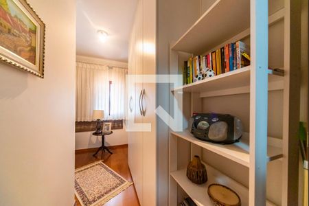 Casa à venda com 231m², 3 quartos e 2 vagasQuarto 3