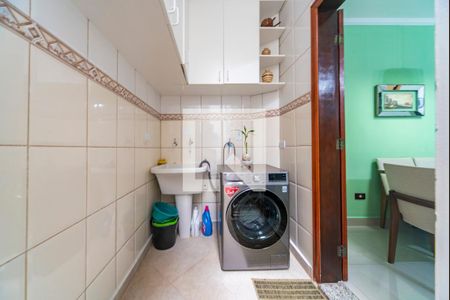 Casa à venda com 231m², 3 quartos e 2 vagasÁrea de Serviço 