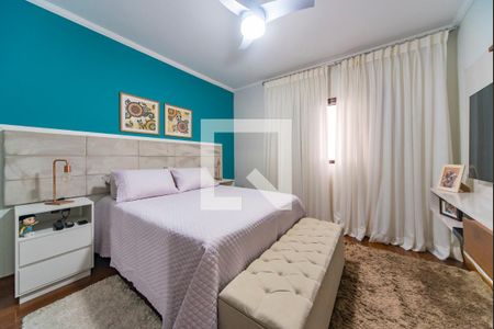 Casa à venda com 231m², 3 quartos e 2 vagasQuarto 1