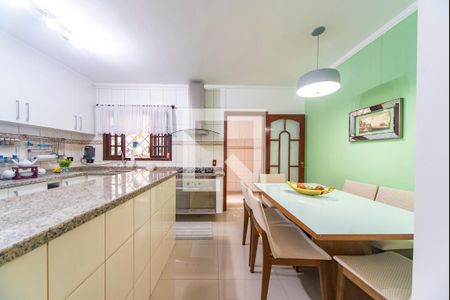 Casa à venda com 231m², 3 quartos e 2 vagasCopa