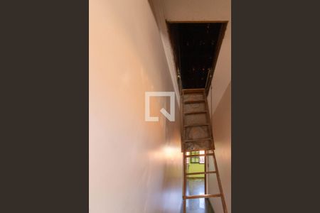 Casa à venda com 124m², 3 quartos e 2 vagasSótão