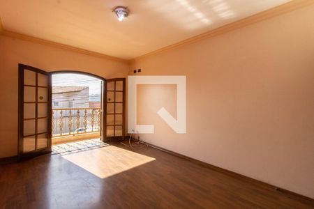 Casa à venda com 124m², 3 quartos e 2 vagasSuíte