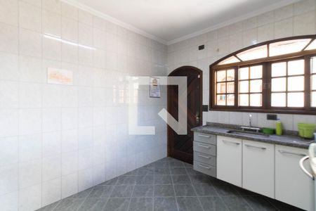Casa à venda com 124m², 3 quartos e 2 vagasCozinha