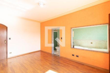 Casa à venda com 124m², 3 quartos e 2 vagasSuíte