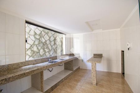 Casa à venda com 350m², 3 quartos e 1 vagaCozinha