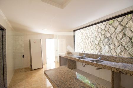 Casa à venda com 350m², 3 quartos e 1 vagaCozinha