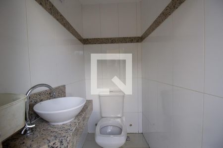 Casa à venda com 350m², 3 quartos e 1 vagaLavabo da Piscina