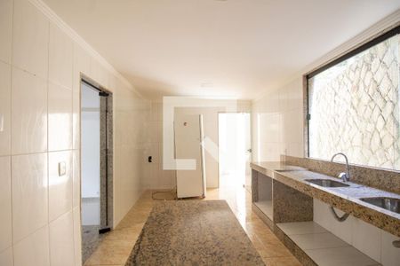 Casa à venda com 350m², 3 quartos e 1 vagaCozinha