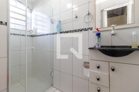 Casa à venda com 170m², 4 quartos e 2 vagasEdícula - Banheiro