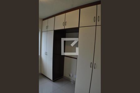 Apartamento para alugar com 68m², 2 quartos e 1 vagaQuarto 1