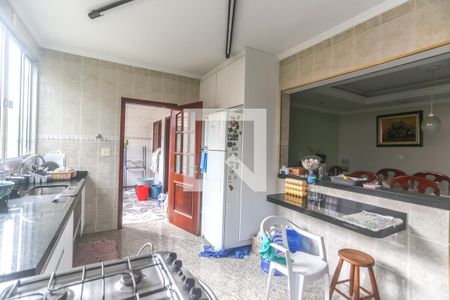Casa à venda com 503m², 4 quartos e sem vagaCozinha