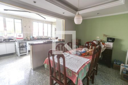 Casa à venda com 503m², 4 quartos e sem vagaCozinha